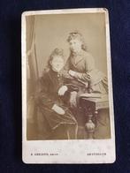CDV, 2 Dames, ALBERT GREINER, AMSTERDAM, Carte de Visite, Ophalen of Verzenden, Voor 1940, Gebruikt, Foto
