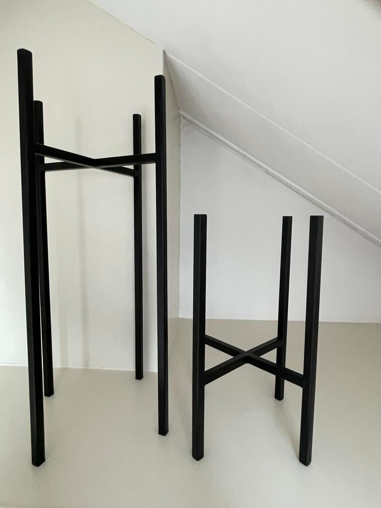 Set van 2 zwarte ijzeren plantenstandaards, Zwart, Ophalen of Verzenden, Zo goed als nieuw, Metaal