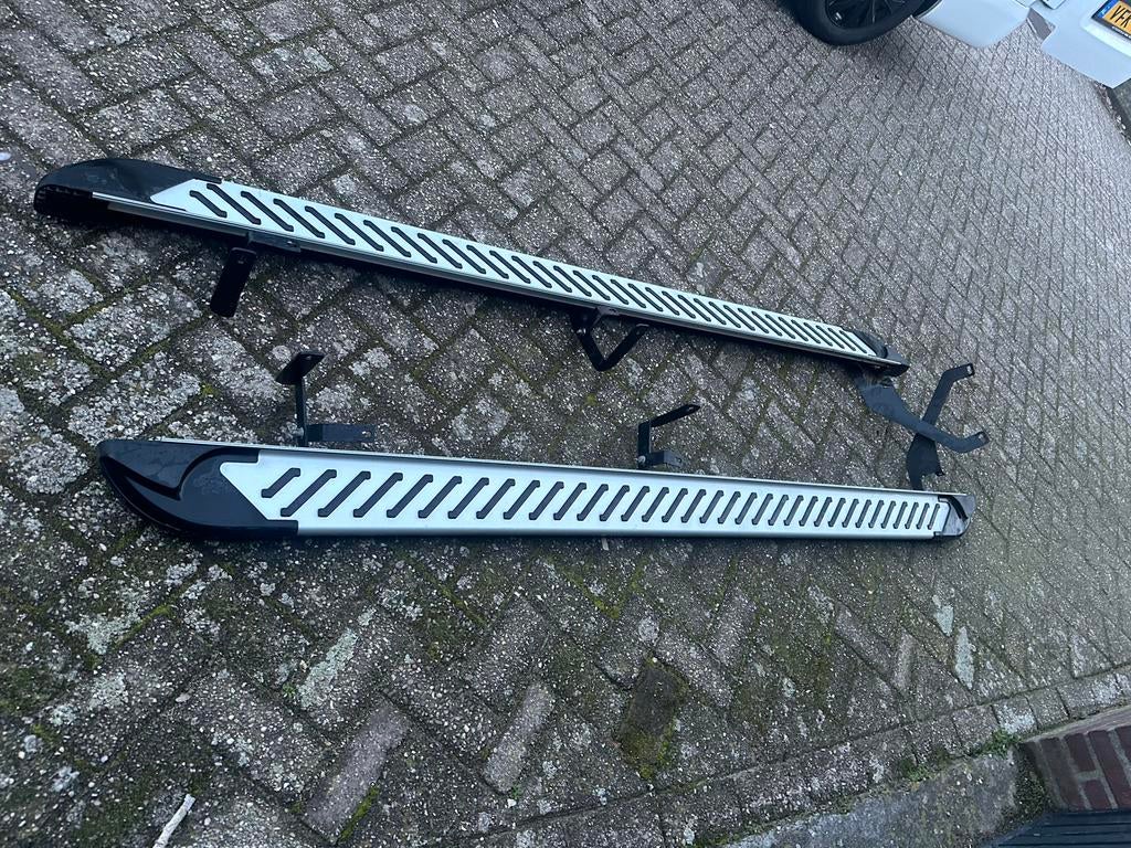Side bars / treeplanken Peugeot Expert, Jumpy, Vivaro,Proace, Auto-onderdelen, Ophalen of Verzenden, Gebruikt