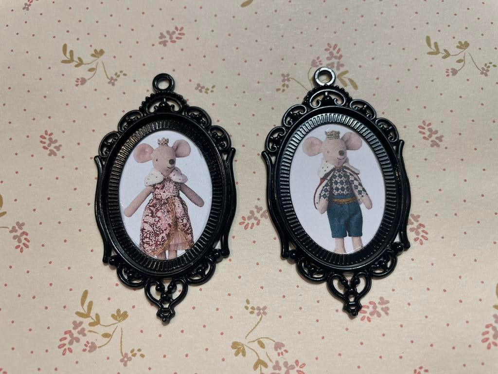 Poppenhuis schilderijtjes met Maileg muisjes, Ophalen of Verzenden, Nieuw, Decoratie