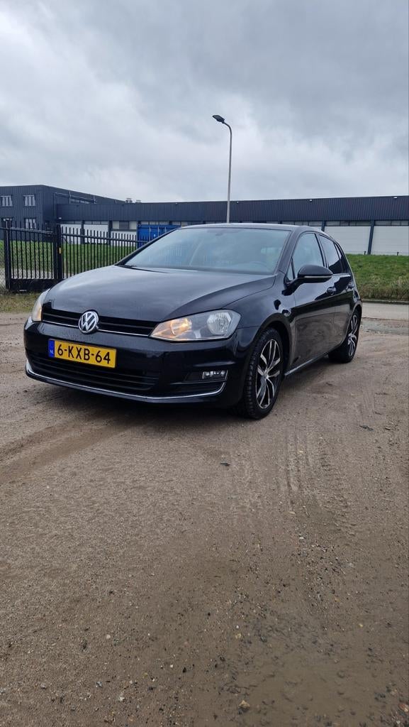 Volkswagen Golf 1.2 TSI 77KW 5D 2013 Zwart, Auto's, Volkswagen, Voorwielaandrijving, Zwart, 4 cilinders, Origineel Nederlands