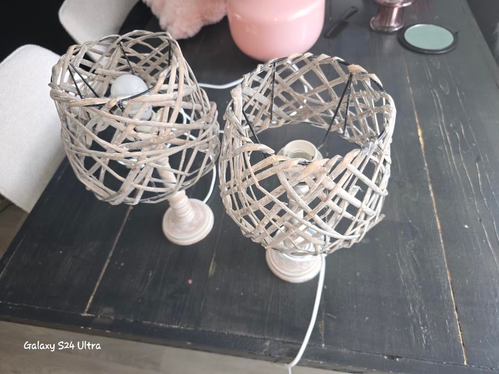 Twee tafellampen met rieten kap, Ophalen of Verzenden, Overige materialen, Minder dan 50 cm