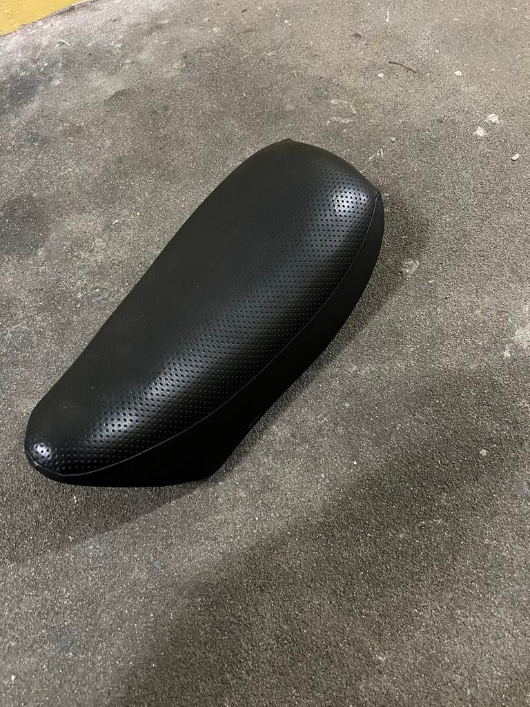 Suzuki streetmagic buddy zadel, Fietsen en Brommers, Ophalen of Verzenden