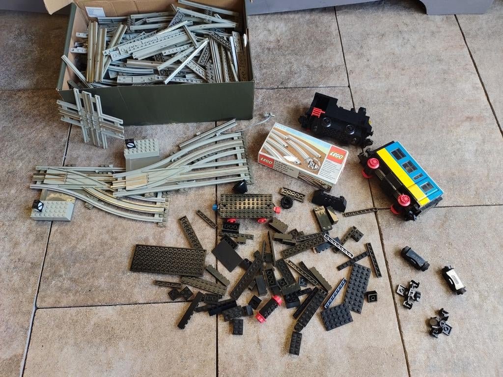 Lego 12 volt trein., Kinderen en Baby's, Speelgoed | Duplo en Lego, Ophalen, Gebruikt, MOC (eigen creatie), Overige thema's