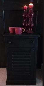 Louvre nachtkast Stoer & Sober, Antiek en Kunst, Ophalen