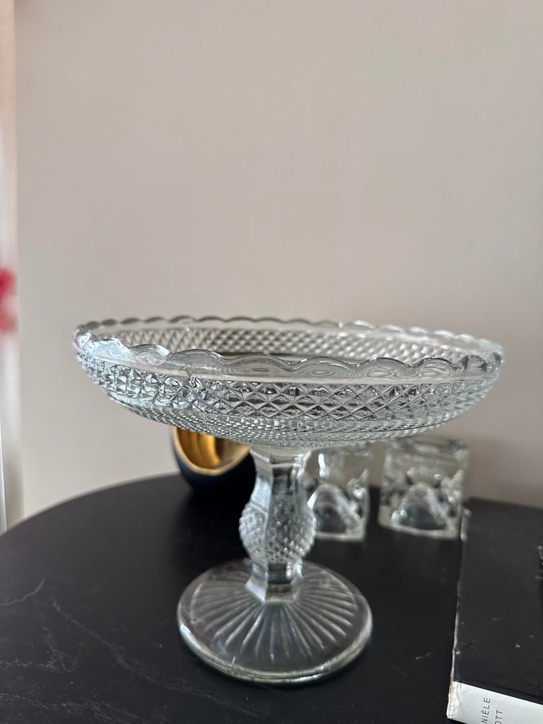 Vintage glazen schaal op poot - Decoratieve fruitschaal, Antiek en Kunst, Ophalen of Verzenden
