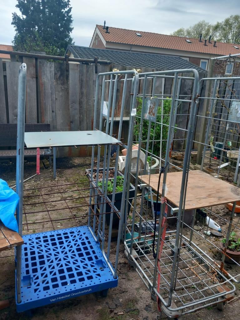 2 rol containers, Hobby en Vrije tijd, Overige Hobby en Vrije tijd, Ophalen of Verzenden