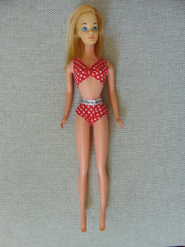Mooi oud Barbie popje in Bikini uit 1970, Verzamelen, Ophalen of Verzenden, Gebruikt, Pop