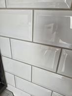 Tegels gevraagd 10 x 20 wit wand tegels keuken, Ophalen of Verzenden, 25 tot 50 cm, Minder dan 100 cm