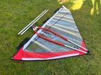 Compleet kindertuigage kinderzeil, mast en girk, Watersport en Boten, Met draagtas, Ophalen of Verzenden, Zo goed als nieuw, Minder dan 5 m²