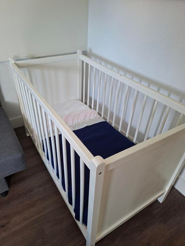 Wit houten kinderledikant 1.20 x 60, Ophalen, Gebruikt, Ledikant