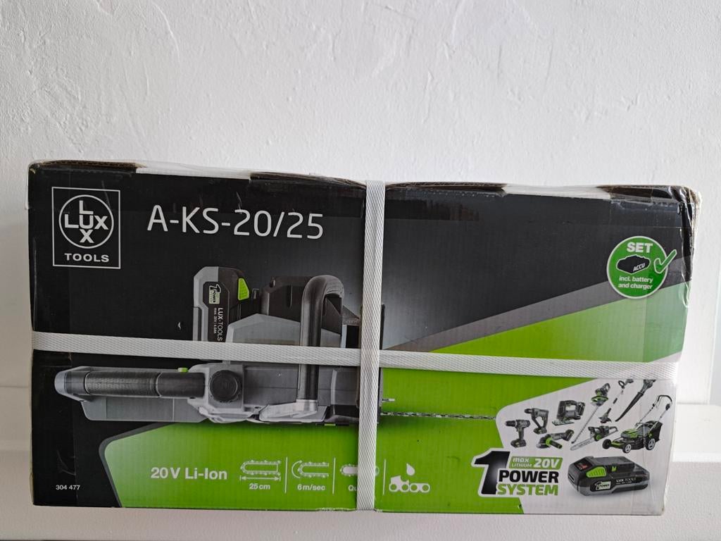 LUX 20V kettingzaag incl. 4.0Ah accu + lader, Ophalen, Kettingzaag, Nieuw, 30 tot 70 mm