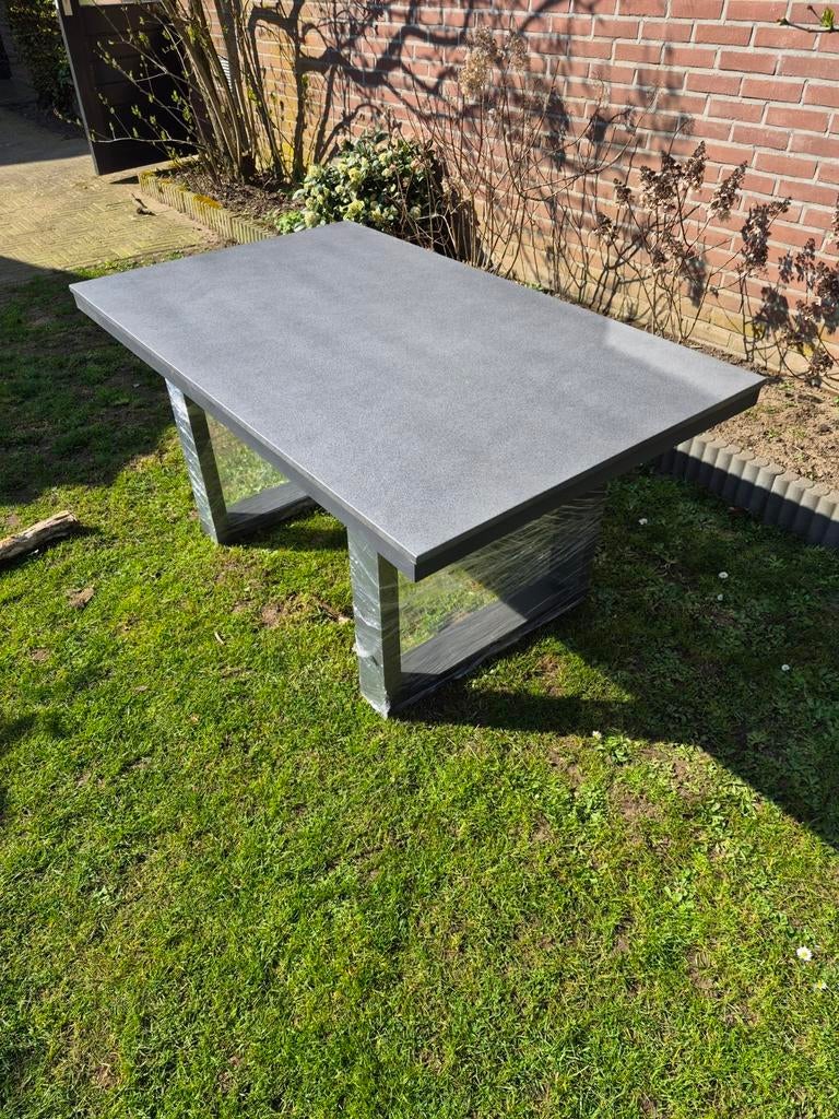 Tuintafel nieuw kleine beschadiging, Tuin en Terras, Tuintafels, Ophalen, Nieuw, Rechthoekig