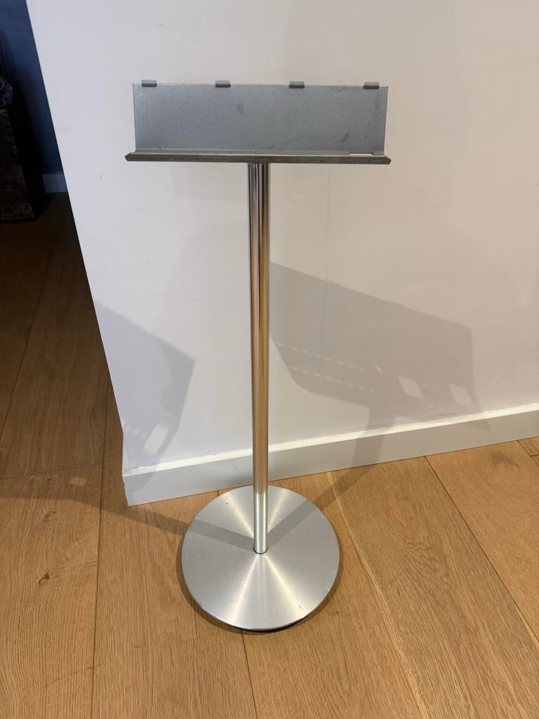 Standaard B&0 voor de beosound 8, Gebruikt, Overige typen, Minder dan 60 watt, Ophalen