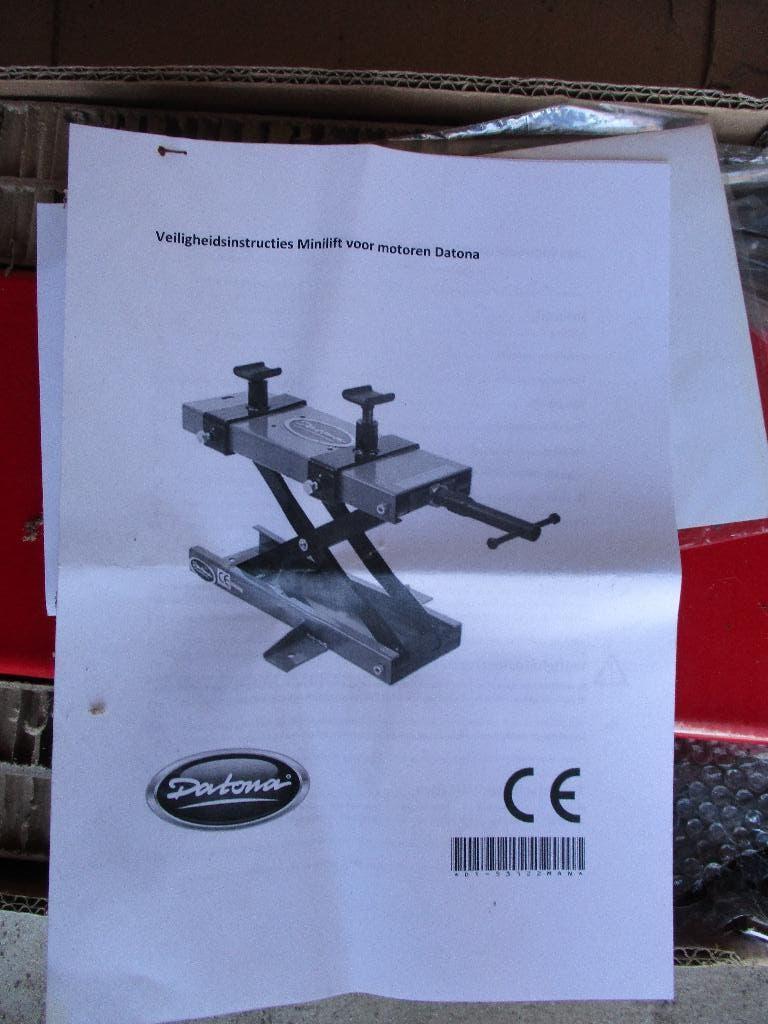 motorlift daytona, ongebruikt, nieuw in doos, Motoren, Ophalen of Verzenden, Nieuw