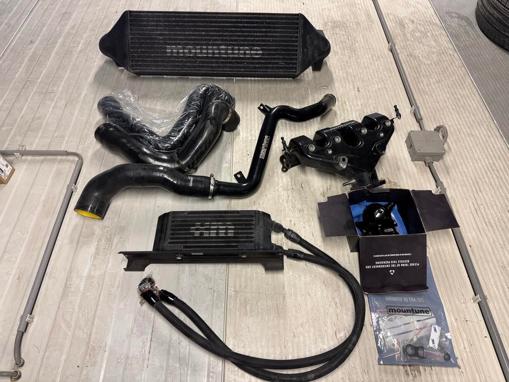 Mounttune Ford Focus RS MK3 diverse onderdelen, Ophalen of Verzenden