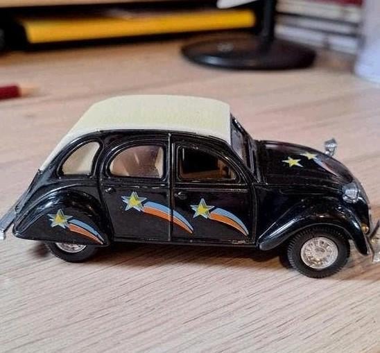 Zwarte Citroën 2CV van Welly, Ophalen of Verzenden, Gebruikt, Auto