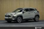 Toyota Yaris Cross 1.5 Hybrid 115 First Edition | Nieuw uit, Auto's, Stof, Gebruikt, Bedrijf, Hybride Elektrisch/Benzine