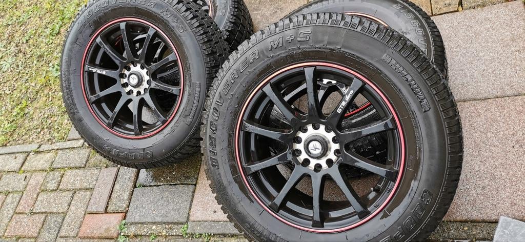 LF works lm velgen 16inch met w banden 215x70xR16, Ophalen, Kia