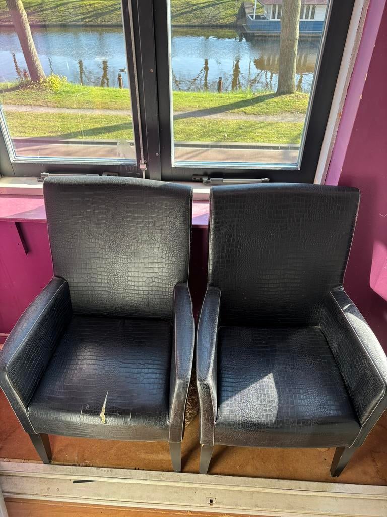 2 zwarte stoelen, Huis en Inrichting, Fauteuils, Ophalen, Gebruikt, 75 tot 100 cm, 50 tot 75 cm