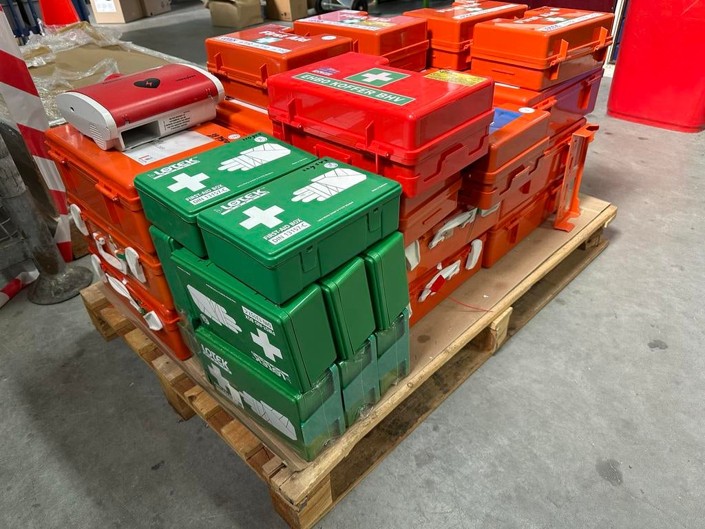Verbandkoffers | Goede conditie | Compleet, Ophalen of Verzenden, Zo goed als nieuw