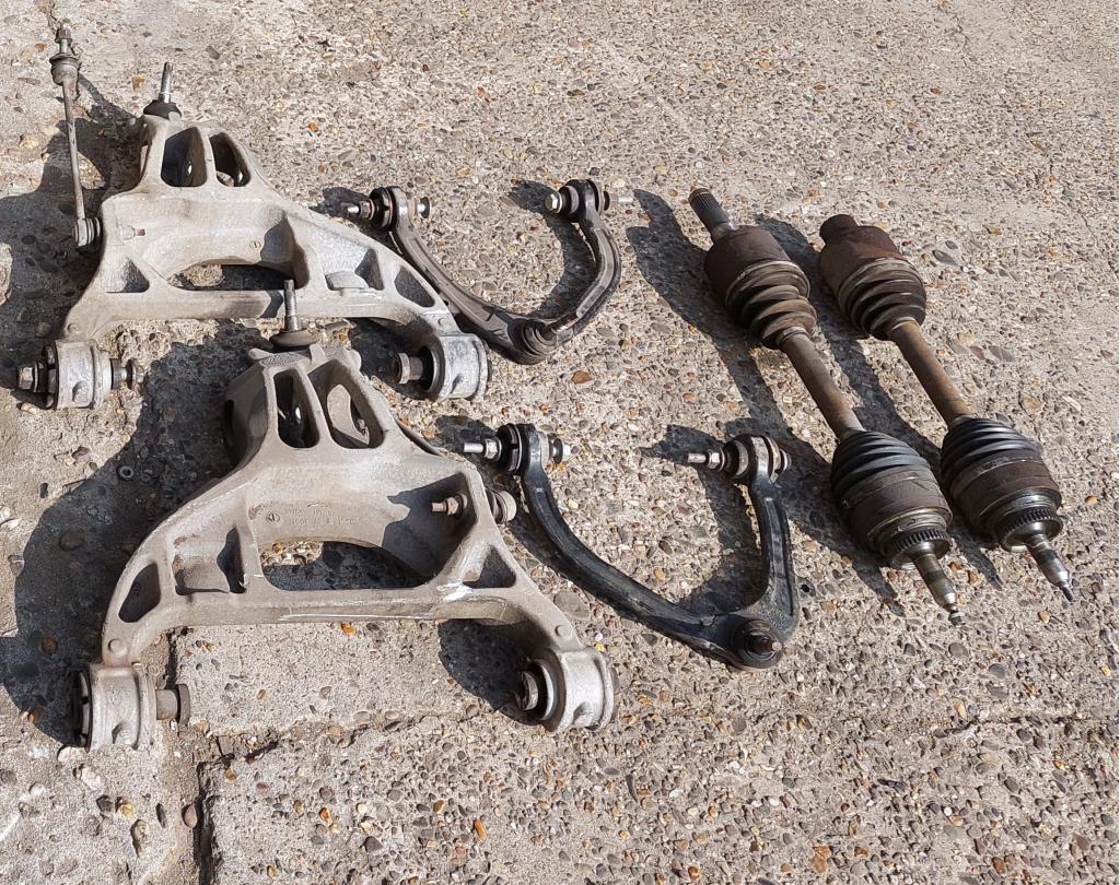 Ford F150 Raptor draagarmen en aandrijfassen 10-14, Gebruikt, Ford motor company, Ford USA, P.O. Box 6248, Dearborn, MI 48126