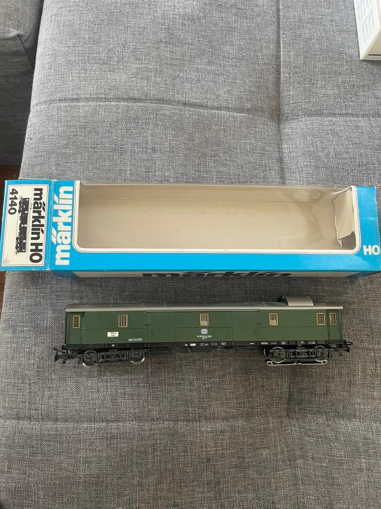 Märklin 4140 bagagerijtuig DB met verlichting, Hobby en Vrije tijd, Modeltreinen | H0, Wisselstroom, Wagon, Ophalen of Verzenden