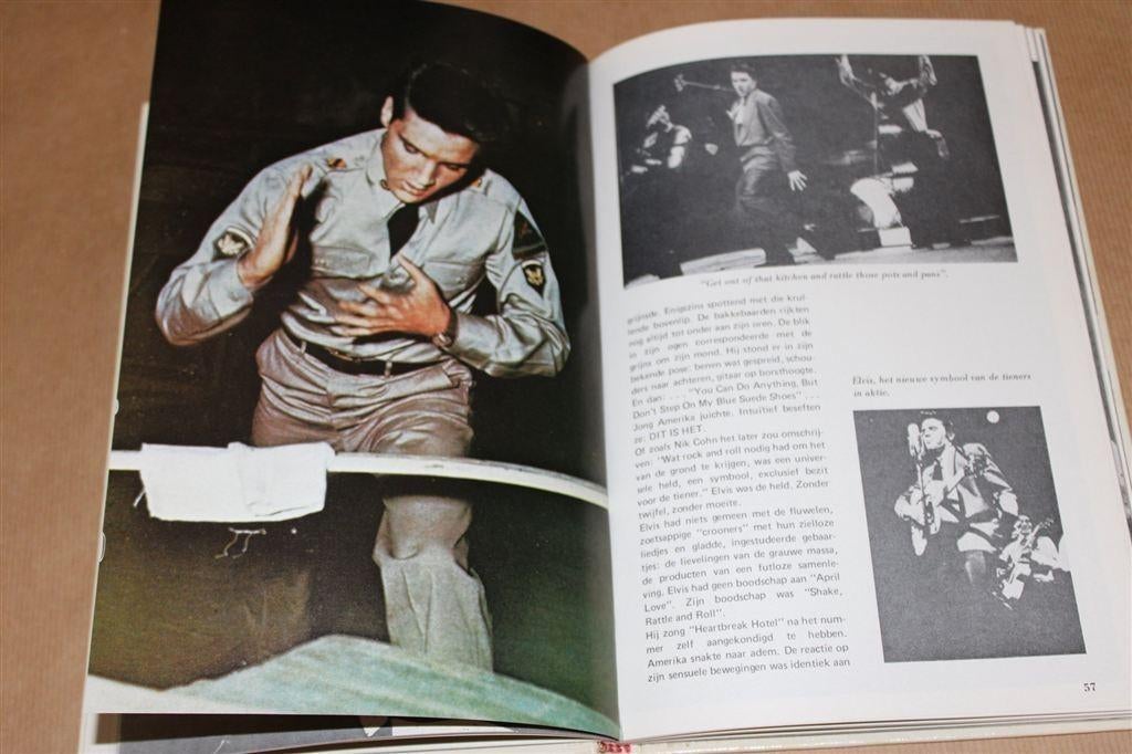 Elvis Presley. De biografie van een fenomeen., Ophalen of Verzenden, Gelezen, Artiest