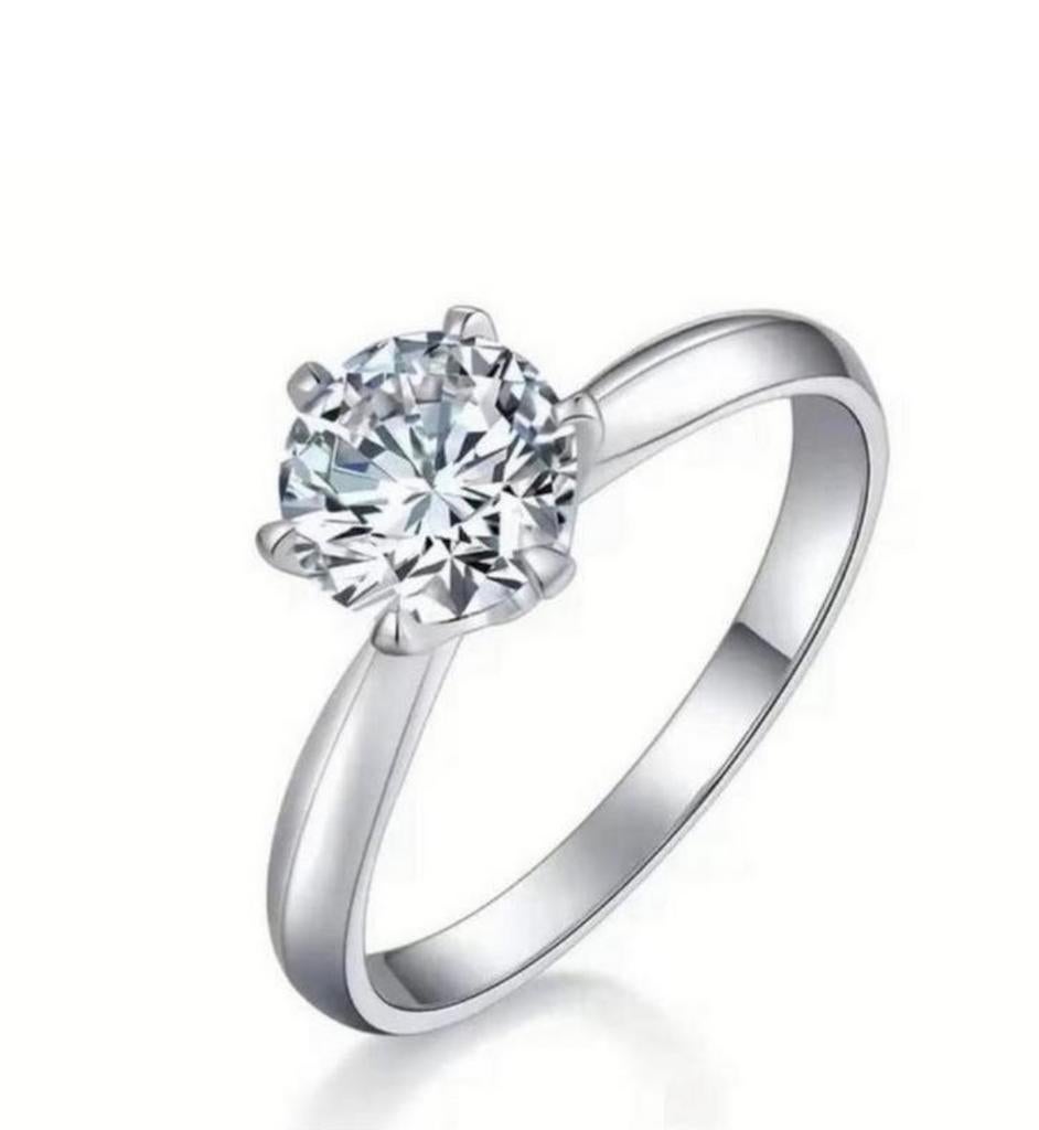 Prachtige zilveren ringen Solitaire Moissanite, Nieuw, Ophalen of Verzenden, Met edelsteen, Dame