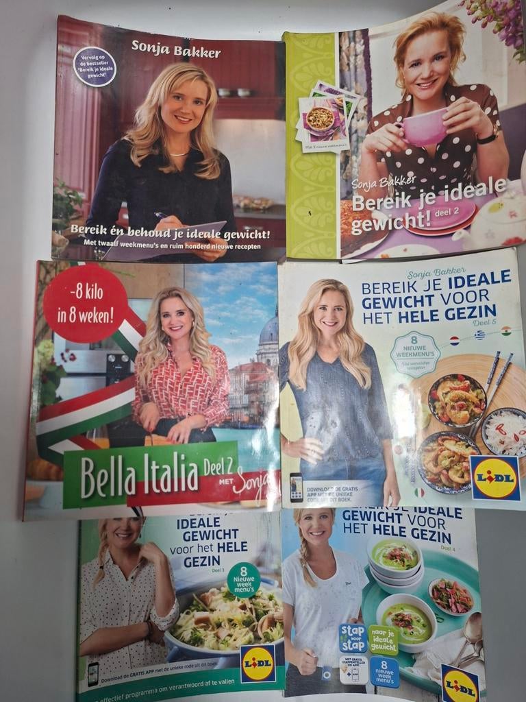 Sonja Bakker kookboeken, Boeken, Kookboeken, Zo goed als nieuw, Nederland en België, Ophalen of Verzenden