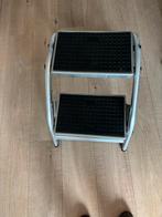 Caravantrapje merk Darwin (aluminium), Ophalen, Zo goed als nieuw