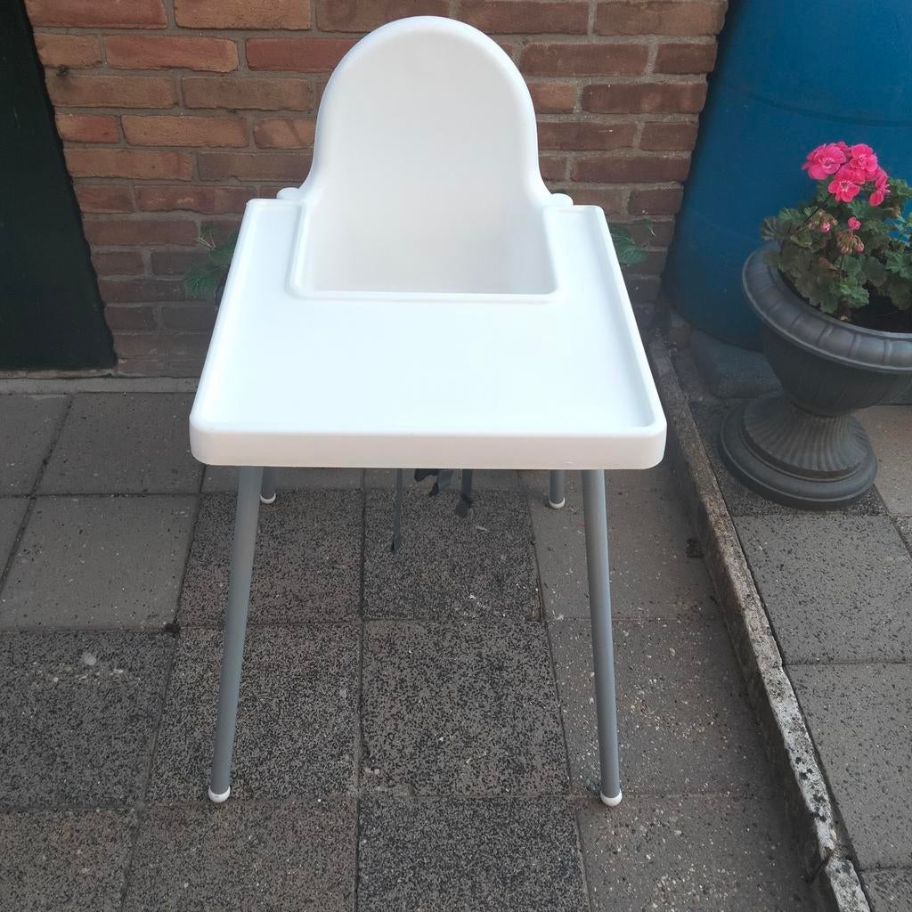 Ikea kinderstoel met blad zonder riempje 7.50, Kinderen en Baby's, Kinderstoelen, Ophalen, Gebruikt, Overige typen