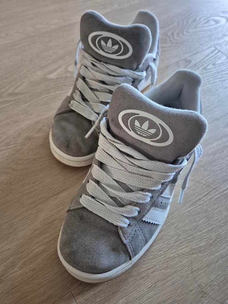 Adidas Campus Schoenen Maat 37 1/2 Grijs Zo goed als nieuw, Kinderen en Baby's, Kinderkleding | Schoenen en Sokken, Adidas, Jongen of Meisje