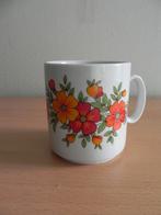 mok oranje bloemen vintage made in West Germany, Ophalen, Gebruikt, Overige stijlen, Kop(pen) en/of Schotel(s)