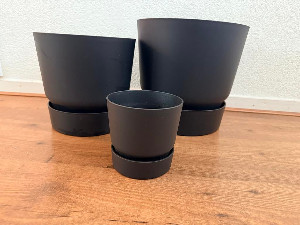 3 bloempotten van elho, Tuin en Terras, Bloempotten, Kunststof, Gebruikt, Rond, Binnen