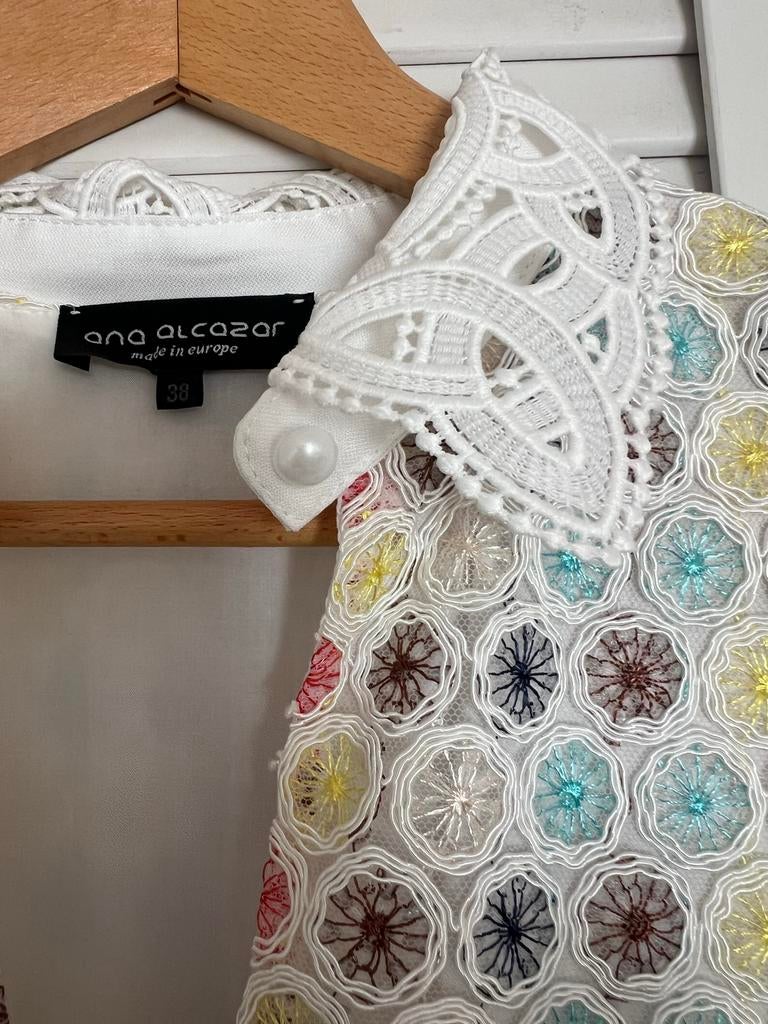 Ana Alcazar jurk met kleurrijke borduursels en kanten kraag, Maat 38/40 (M), Overige kleuren, Ophalen of Verzenden, Zo goed als nieuw