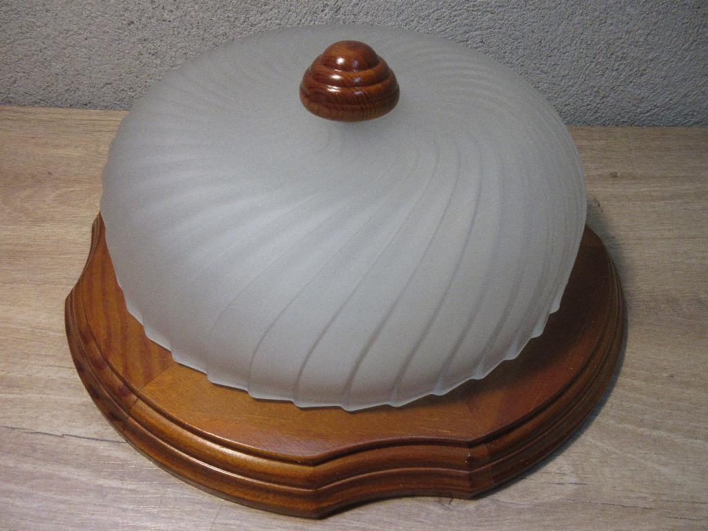 Vintage plafonniere met gestreept glas en houten rand, Ophalen of Verzenden, Gebruikt, Glas