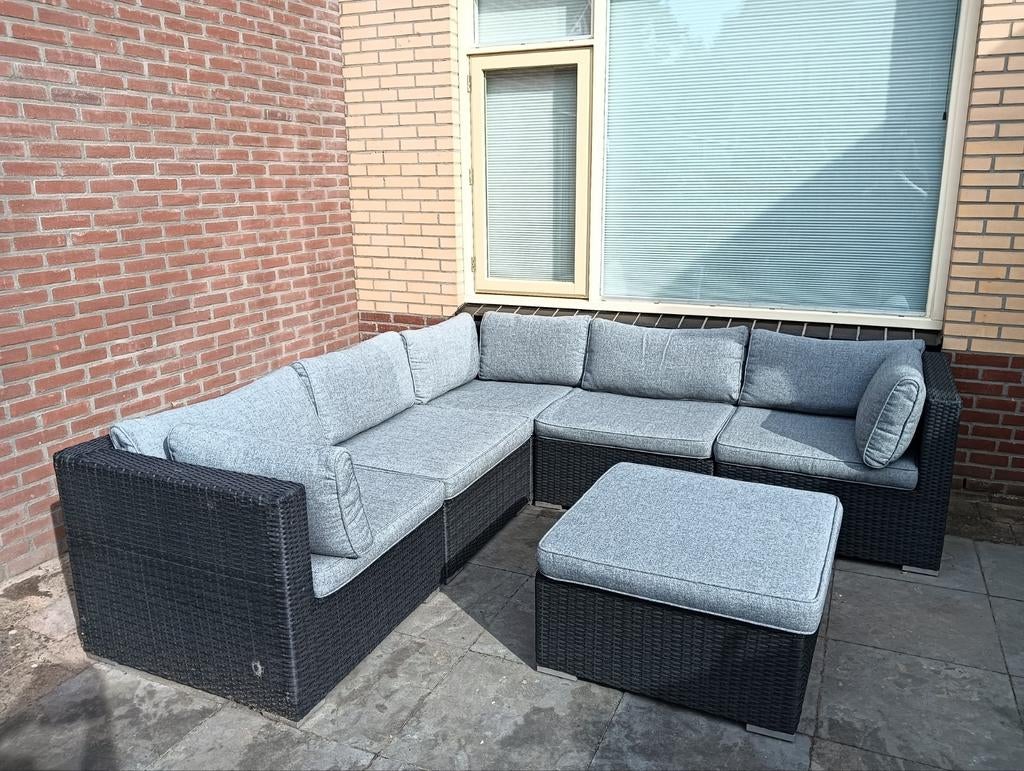 Intratuin loungeset 240x240 met hocker, Tuin en Terras, Ophalen, 5 zitplaatsen, Gebruikt, Bank