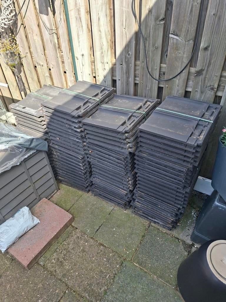 Gebruikte dakpannen, zwart, ca. 15 m², Doe-het-zelf en Verbouw, Dakpannen en Dakbedekking, Ophalen