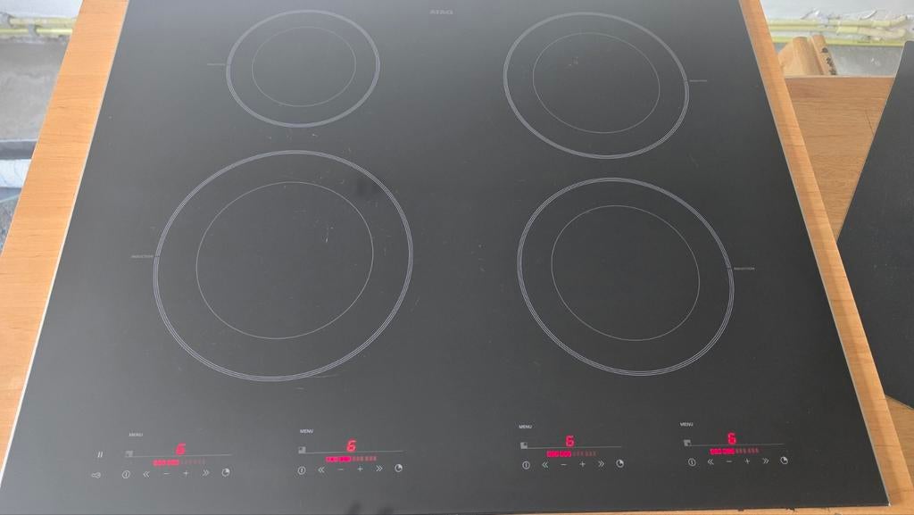 ATAG Inductiekookplaat - 4 Kookzones - gebruikt, Gebruikt, Inbouw, Inductie, 4 kookzones