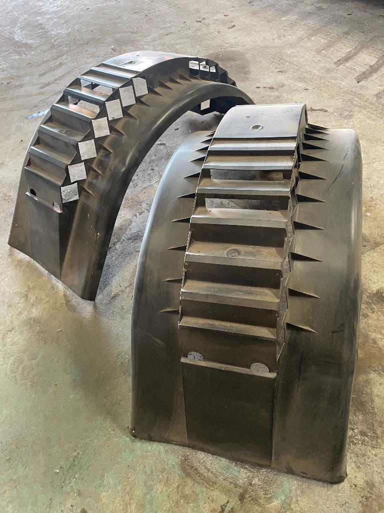 (nood-)Spatborden vrachtauto 2 stuks, Auto-onderdelen, Vrachtwagen-onderdelen, Ophalen, Gebruikt, Overige merken, Carrosserie en Plaatwerk