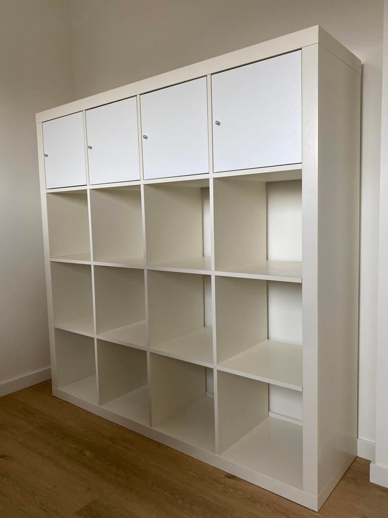 Ikea Kallax kast 16 vakken wit, Ophalen, Zo goed als nieuw