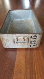 Metalen bak met handvat en cijfers, Ophalen of Verzenden