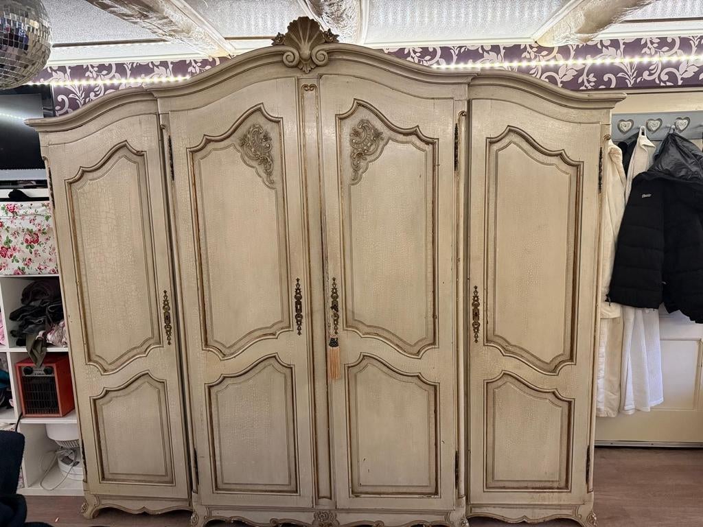 Grote antieke kledingkast.  Teab., Ophalen of Verzenden, Gebruikt, 50 tot 75 cm, 200 cm of meer