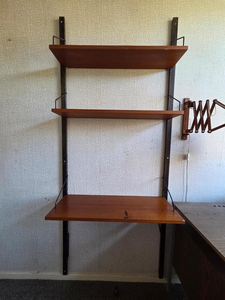 Poul Cadovius wandsysteem, Ophalen, Zo goed als nieuw