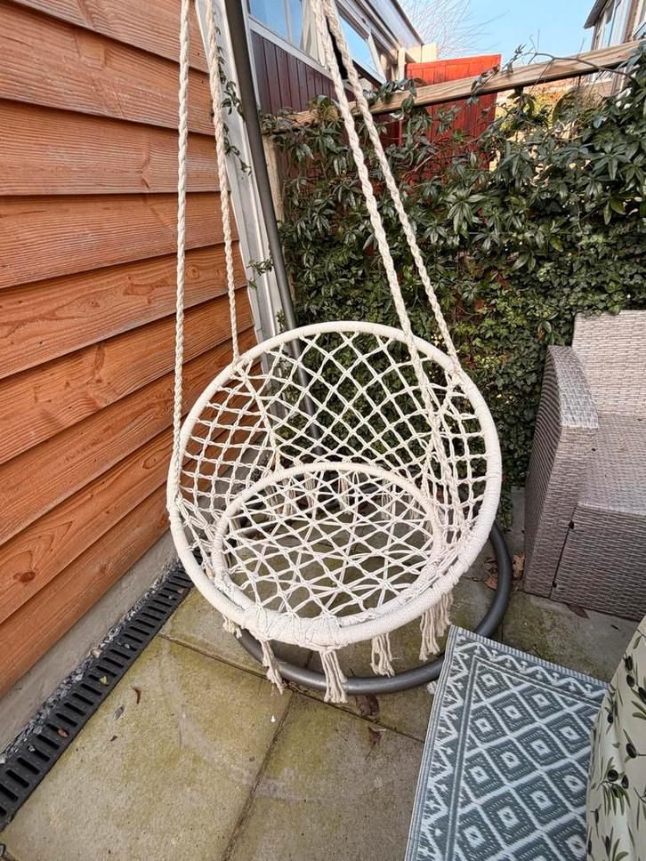 Hangstoel met steun, Tuin en Terras, Tuinstoelen, Zo goed als nieuw, Metaal, Ophalen