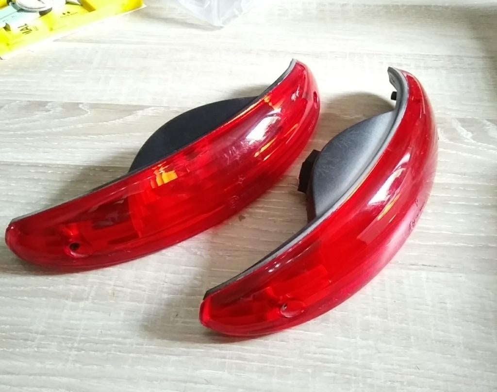 Peugeot 50 Elyseo scooter - Achterremlicht, Verzenden, Zo goed als nieuw, Overige merken