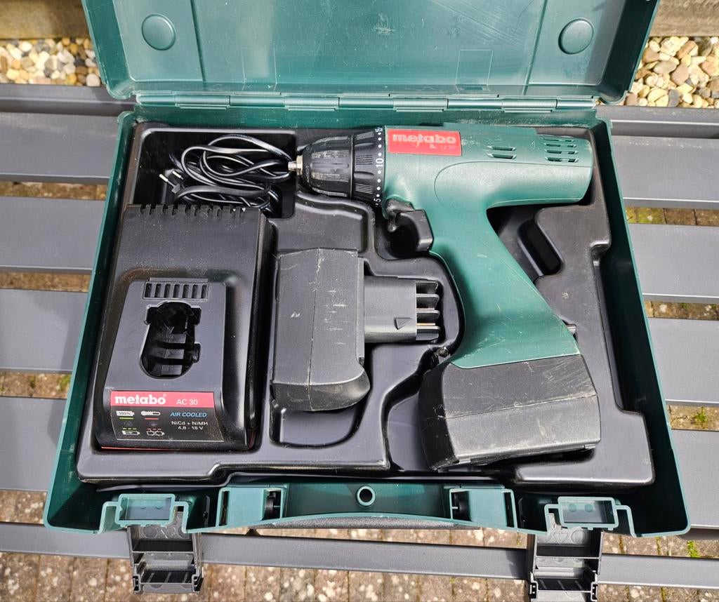 Metabo accu boormachine BZ12SP met extra accu en lader, Ophalen of Verzenden, Boormachine
