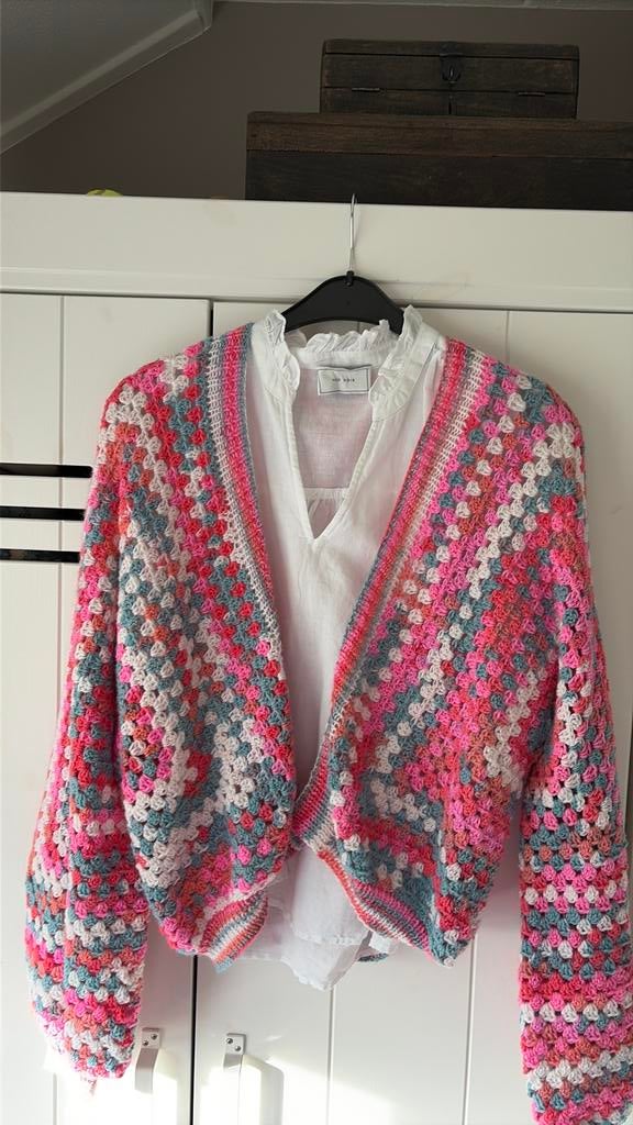 Hexagon vest, NIEUW, XL, granny square, Kleding | Dames, Ophalen of Verzenden, Zo goed als nieuw, Maat 42/44 (L)