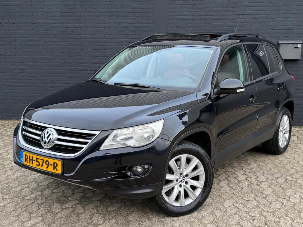 Volkswagen Tiguan 2.0 TSI Sport&Style 4Motion, PANO, LEER, N, Automaat, Gebruikt, Navigatiesysteem, 4 cilinders